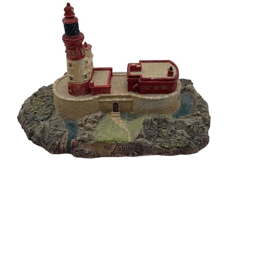 Lilliput Lane Longstone Lighthouse Model Nautical Decor Multicolor